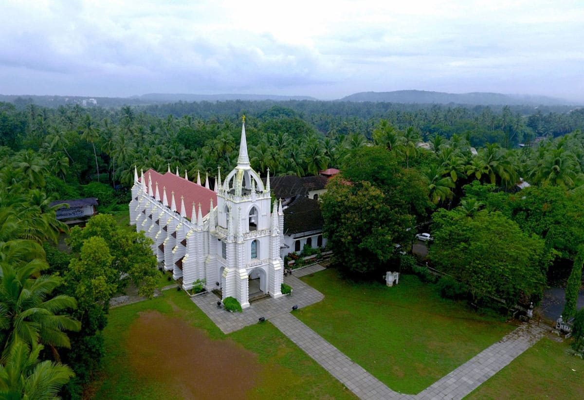 Mae De Deus Church